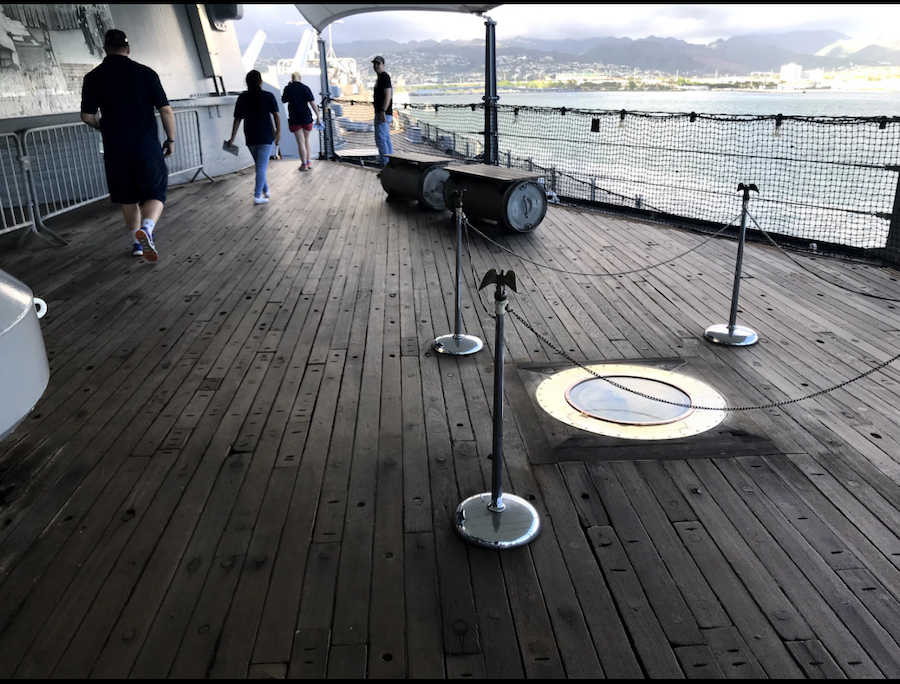 USS-Missouri-Deck 